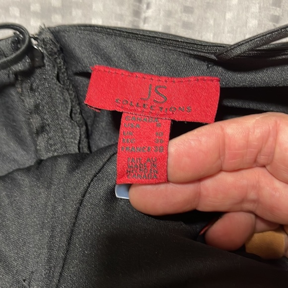 JS Collections evening gown - Picture 10 of 13